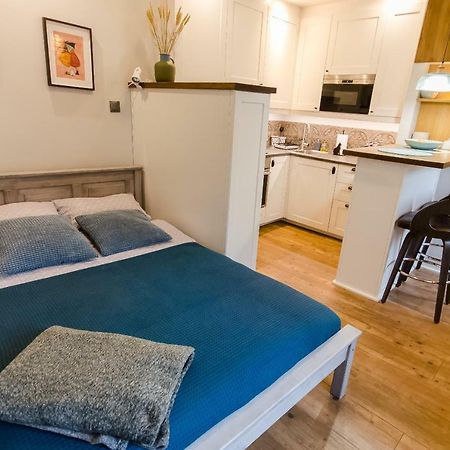 Apartament Emeryk Красков Екстериор снимка