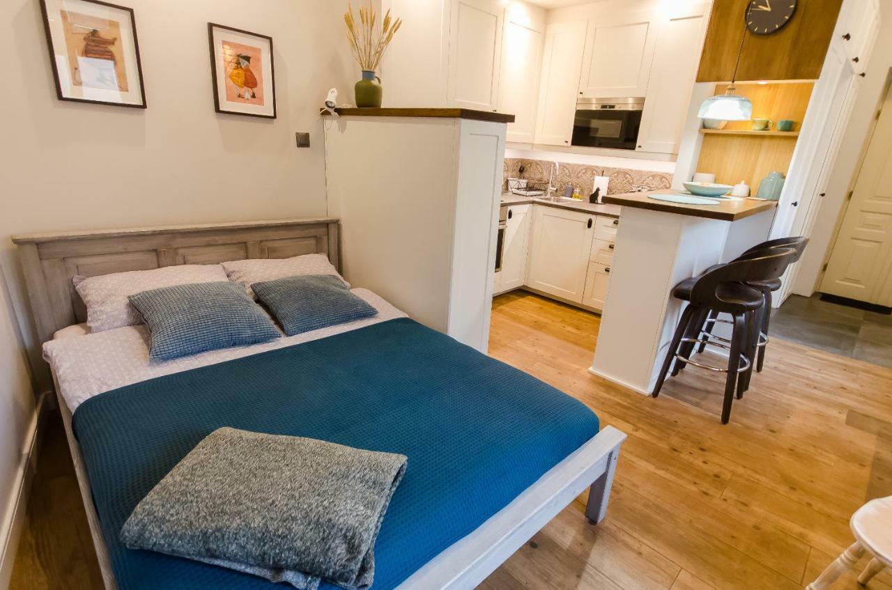 Apartament Emeryk Красков Екстериор снимка